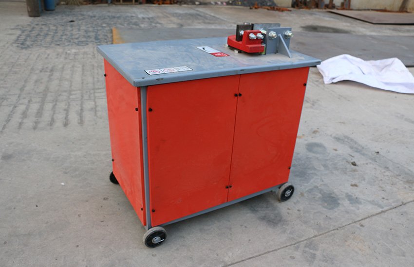 GF20 Manual bending machine Product display.jpg