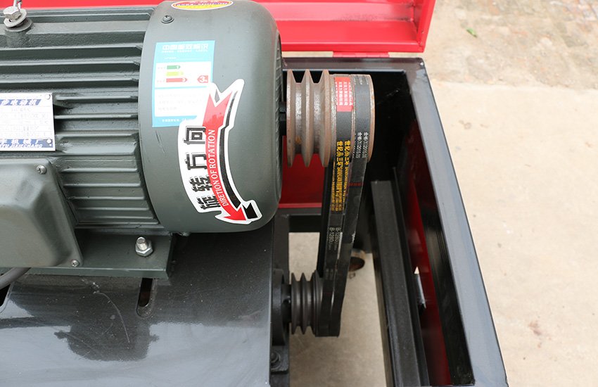 GT4-12 Single wire Full-automatic Steel bar straightening and cutting machine Product display.jpg