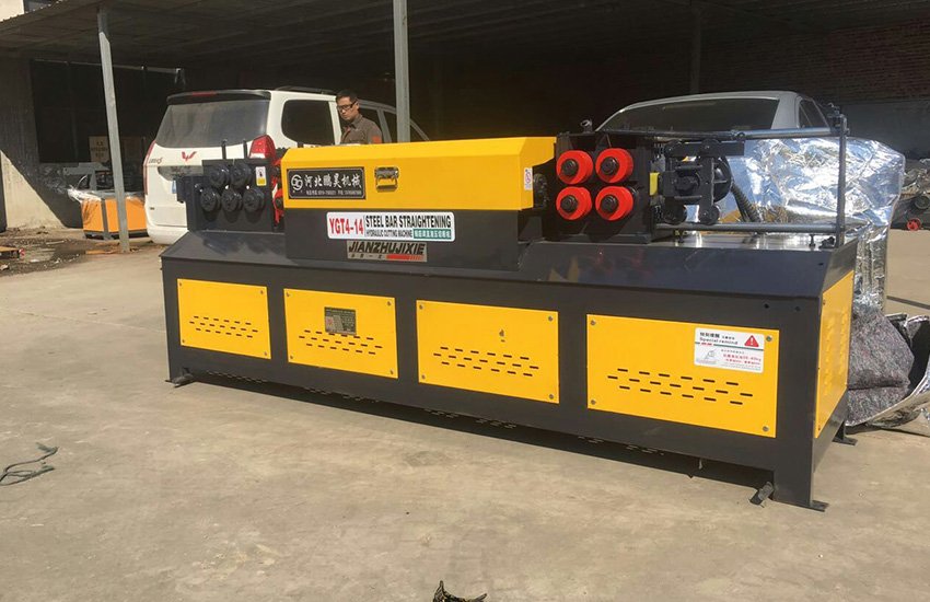 YGT4-14 Three traction Full-automatic straightening and cutting machine Product display.jpg