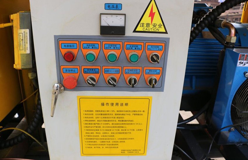 PH37-30X Electric Engine Fine stone and mortar concrete pump Product display.jpg